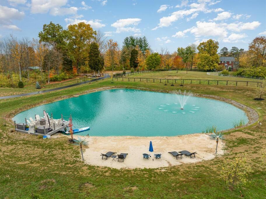 Beautiful Equestrian Estate Home W/ Hot Tub! ラブランド エクステリア 写真